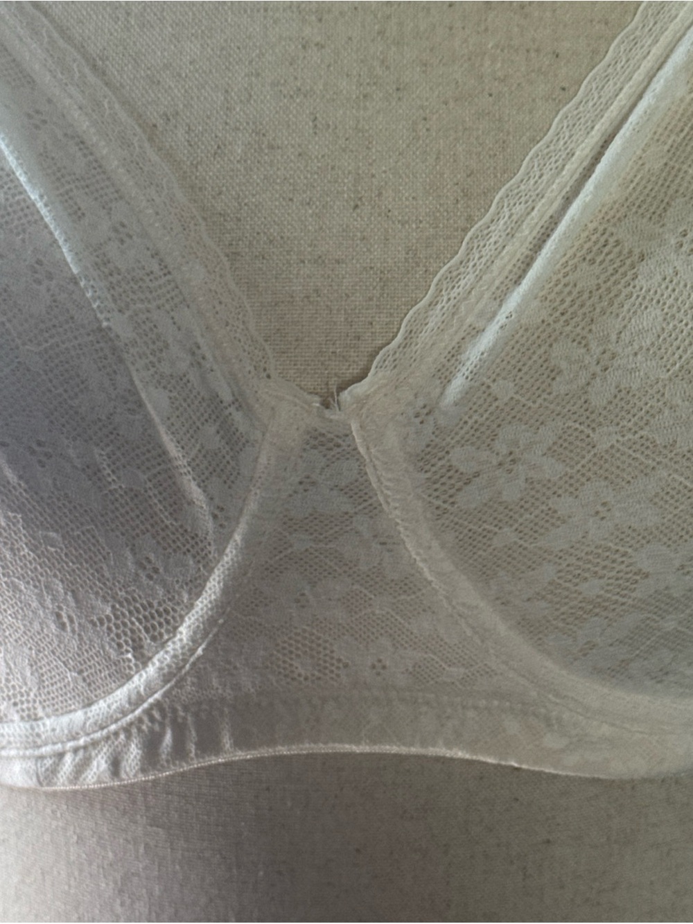 NWT Jessica Simpson Cream Lace Balconette Underwire Bra 38D - Picture 4 of 12